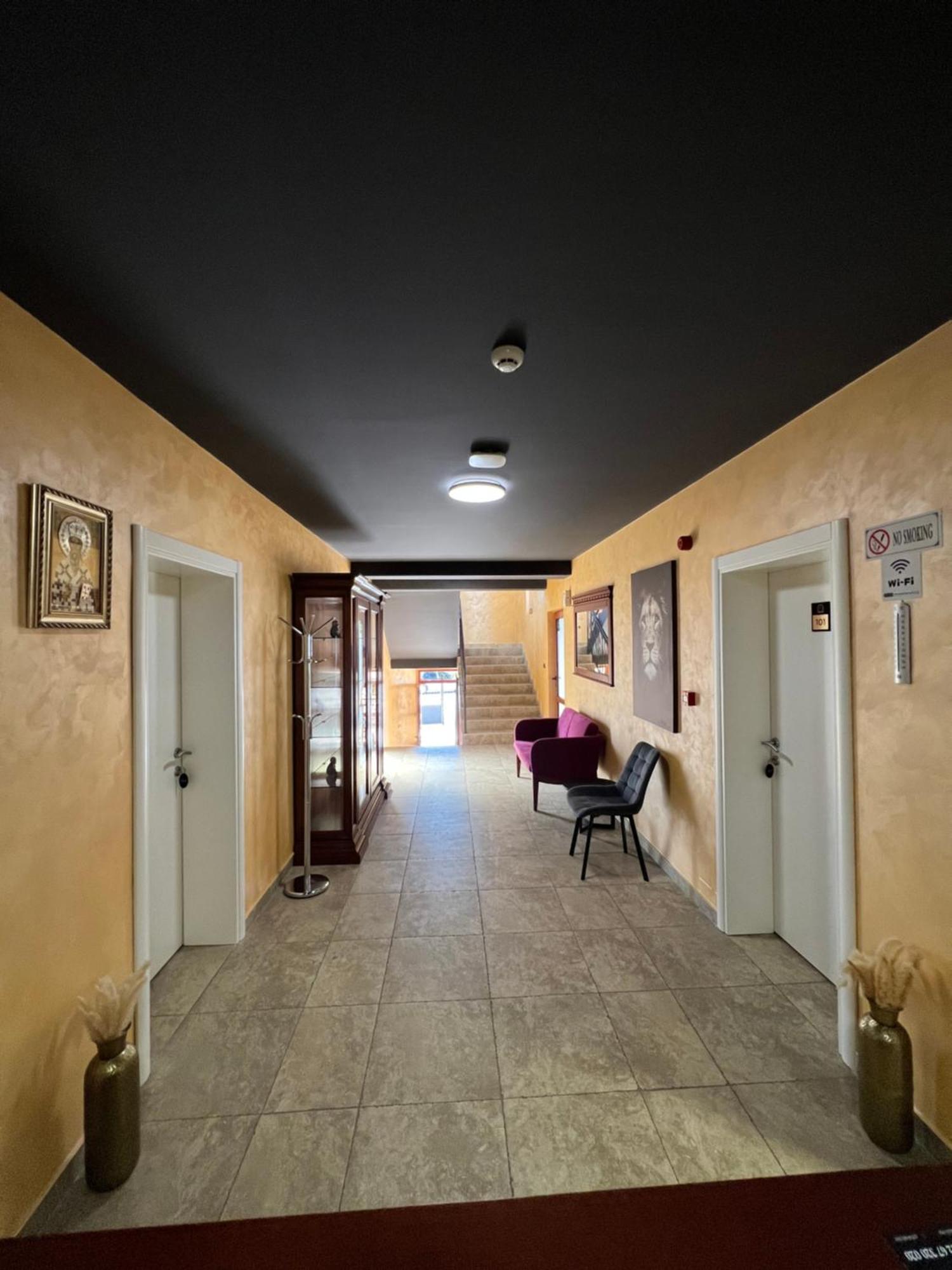 Motel Zeta Lux Mitrovici  Экстерьер фото