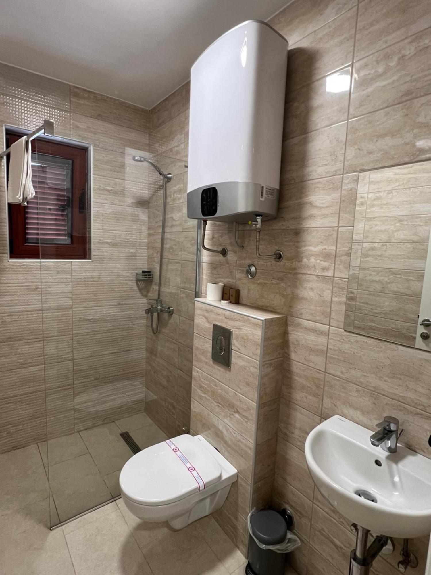 Motel Zeta Lux Mitrovici  Экстерьер фото
